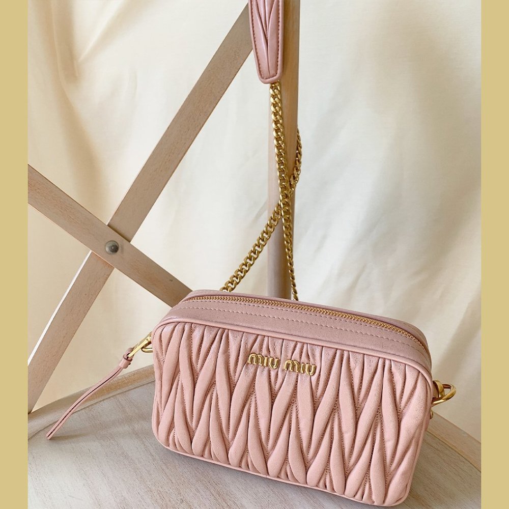 Miu Miu Orchidea Matelasse Leather Crossbody Camera Bag - Picture 2 of 12